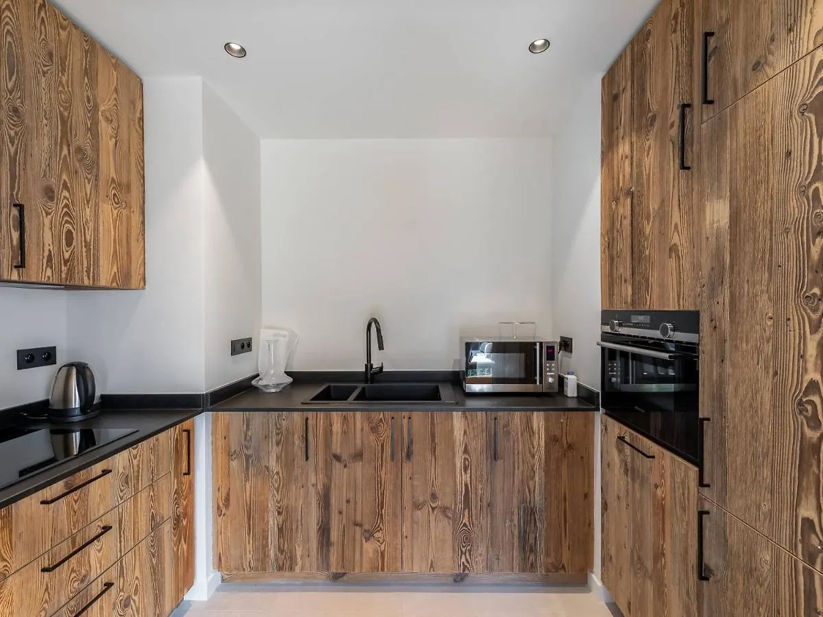 דירה Appartement Courchevel - 3 Chambres, 6 Personnes, Cheminee, Parking, Wi-Fi - Fr-1-564-91 צרפת